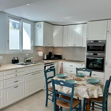 Avec Terrasse, 2 Chambres, Proche - 4 Pers - Fr-1-494-198 Apartment *