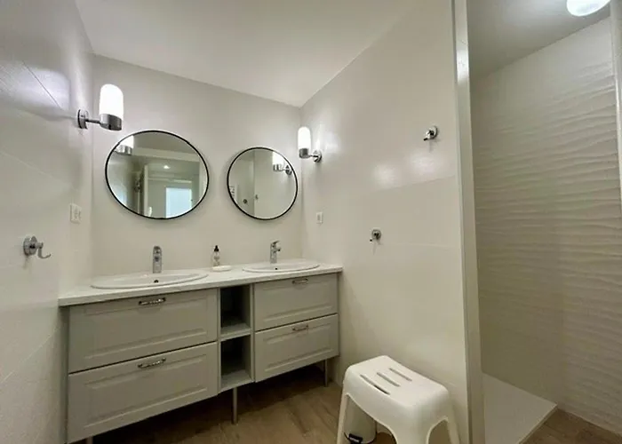 Avec Terrasse, 2 Chambres, Proche - 4 Pers - Fr-1-494-198 * 로양